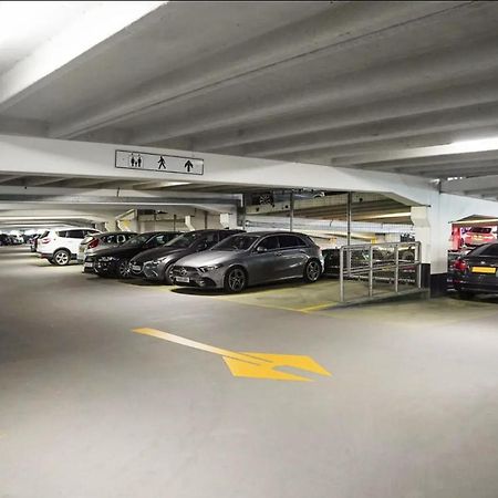 Deluxe City Modern Apt&Free Parking No Balcony Leeds  Exterior photo
