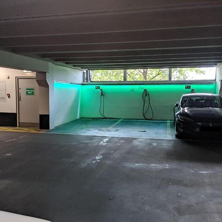 Deluxe City Modern Apt&Free Parking No Balcony Leeds  Exterior photo