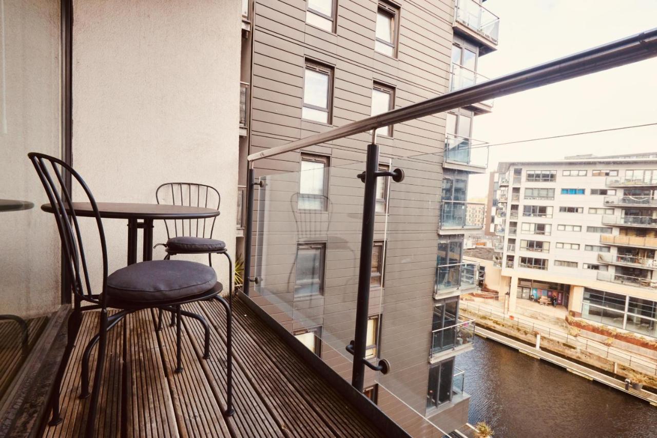 Deluxe City Modern Apt&Free Parking No Balcony Leeds  Exterior photo