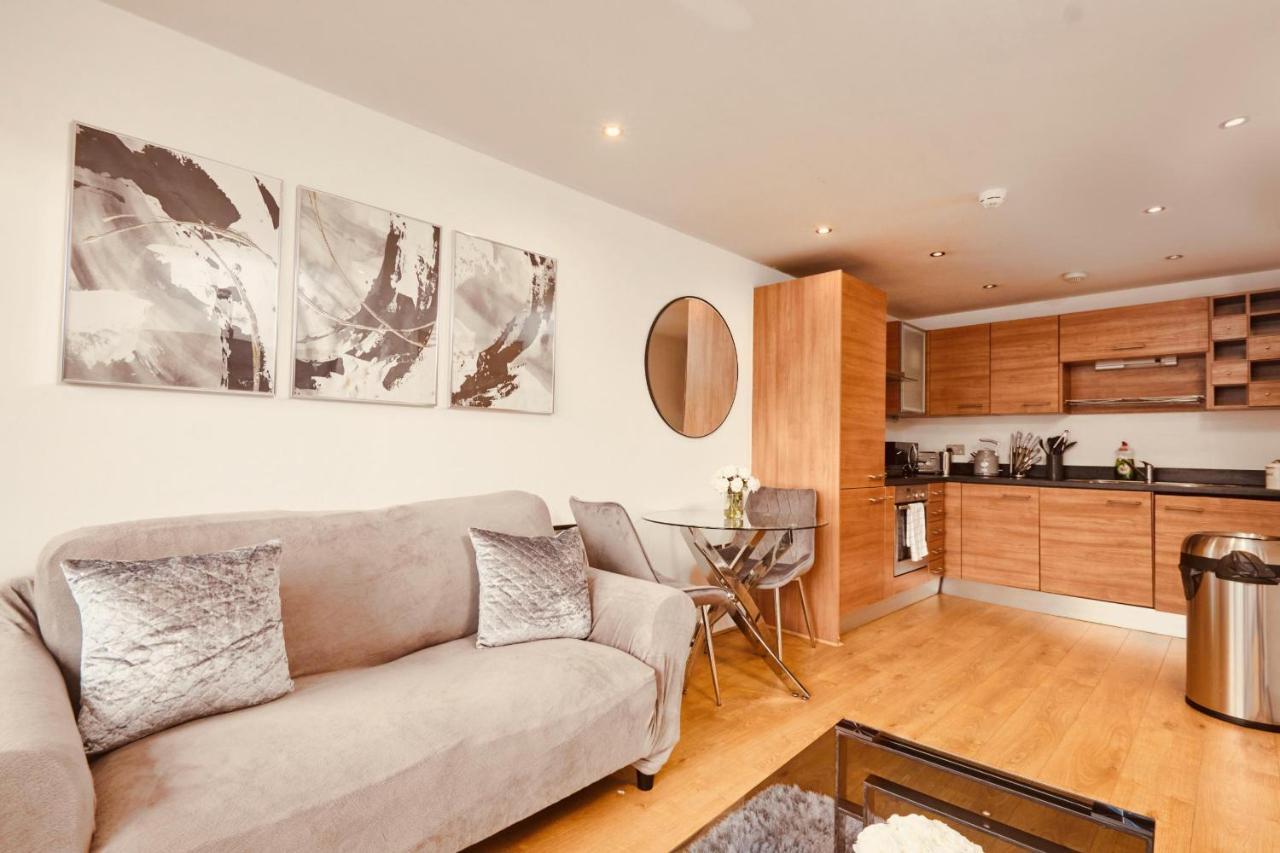 Deluxe City Modern Apt&Free Parking No Balcony Leeds  Exterior photo