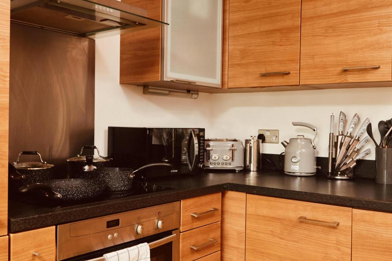 Deluxe City Modern Apt&Free Parking No Balcony Leeds  Exterior photo