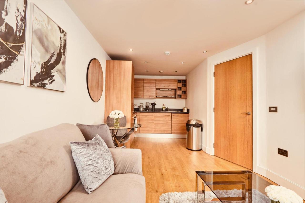 Deluxe City Modern Apt&Free Parking No Balcony Leeds  Exterior photo