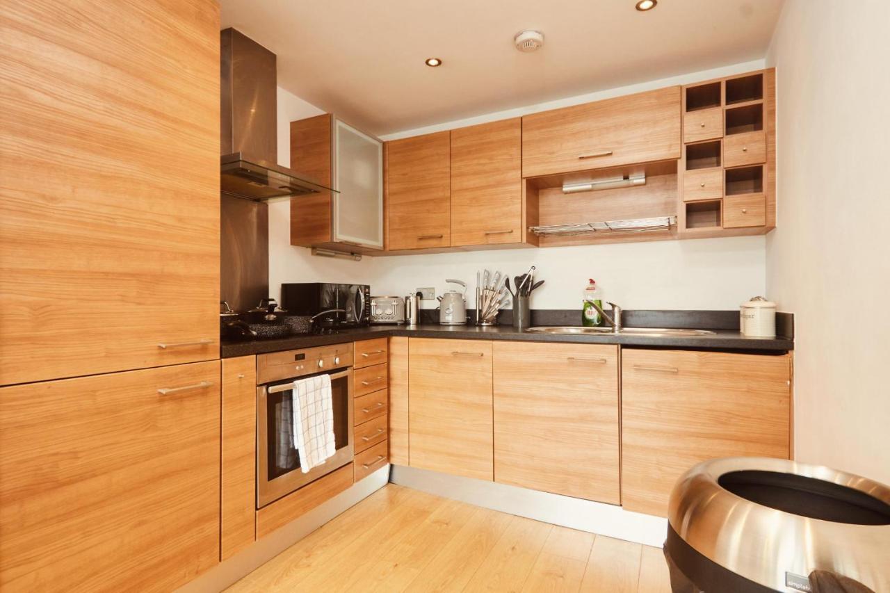Deluxe City Modern Apt&Free Parking No Balcony Leeds  Exterior photo