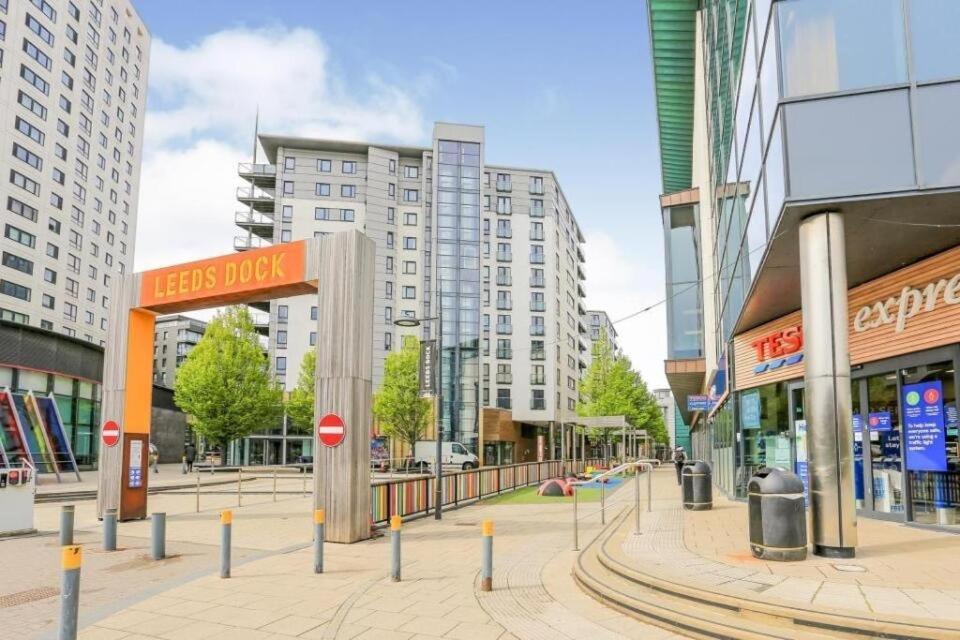 Deluxe City Modern Apt&Free Parking No Balcony Leeds  Exterior photo